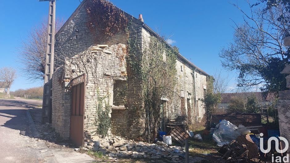 Vente maison 4 pièces 100 m² à Tanlay (89430), 44 000 €