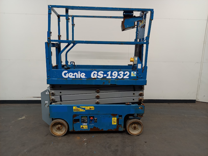 Picture of a GENIE GS-1932