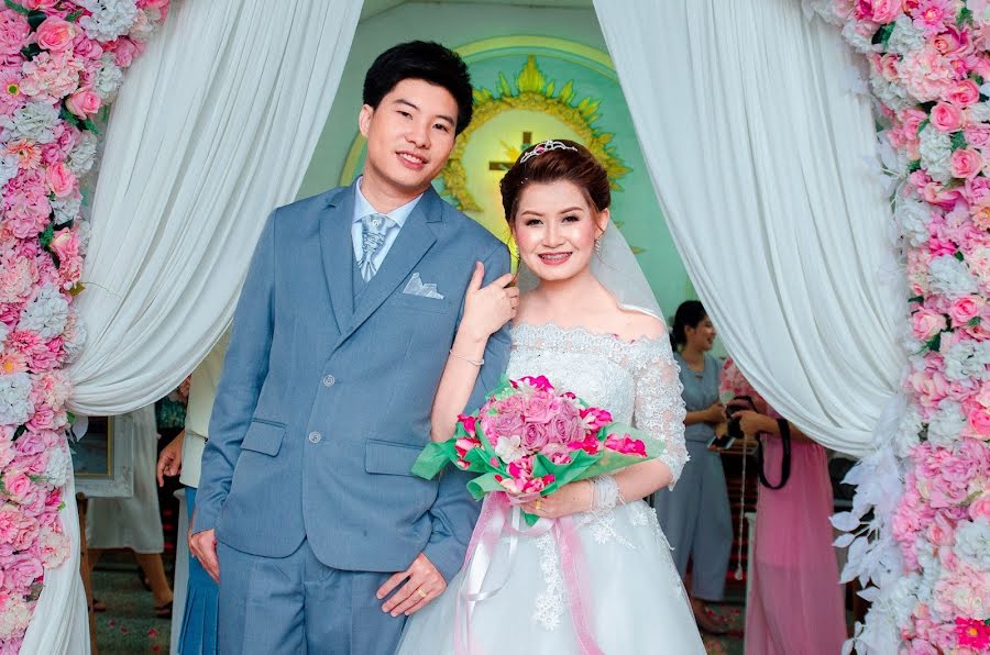 結婚式の写真家Tarinee Punpean (675coto)。2020 9月8日の写真