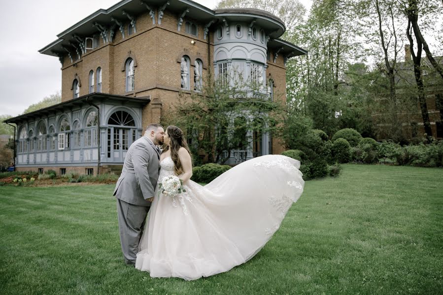 Fotografo di matrimoni Mindy Briar (mindybriar). Foto del 30 dicembre 2019