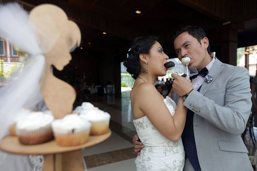 Fotógrafo de bodas Xavier Caivinagua (caivinagua). Foto del 10 de junio 2020