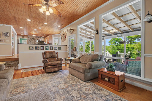 House 3
