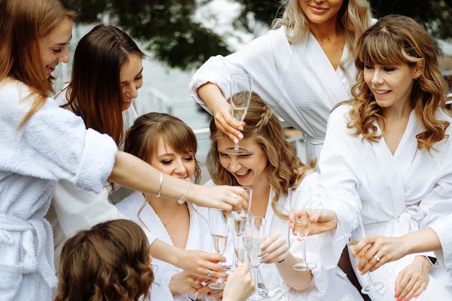 Fotografo di matrimoni Dasha Tebenikhina (tebenik). Foto del 24 ottobre 2018