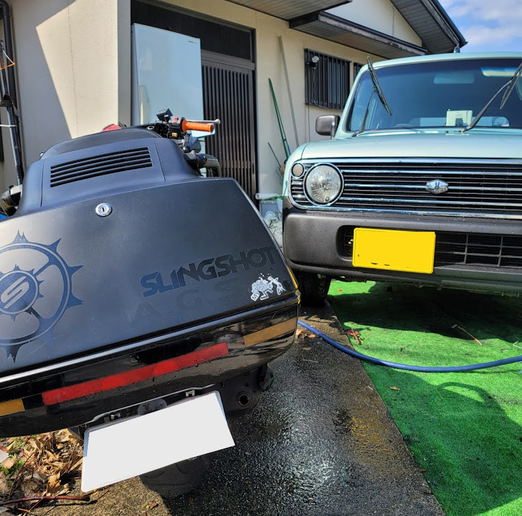 アルトラパンの戦争反対❌・GW・洗車・塗装に関するカスタム事例の投稿画像1枚目