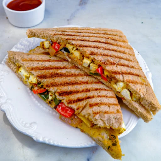 Tandoori Paneer Grilled Sandwich (Brown Bread)