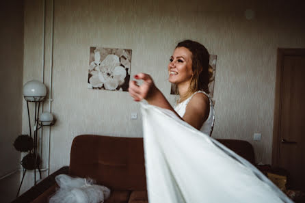 Fotógrafo de casamento Tanya Karaisaeva (tanikaraisaeva). Foto de 5 de fevereiro 2019