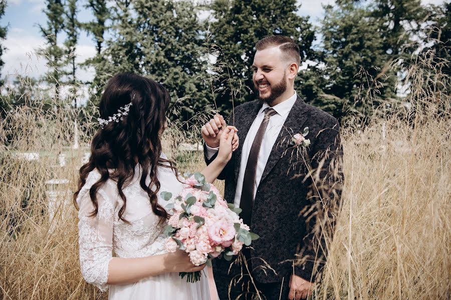 Fotógrafo de casamento Viktoriya Maslova (bioskis). Foto de 27 de outubro 2020