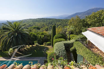 maison à La Colle-sur-Loup (06)