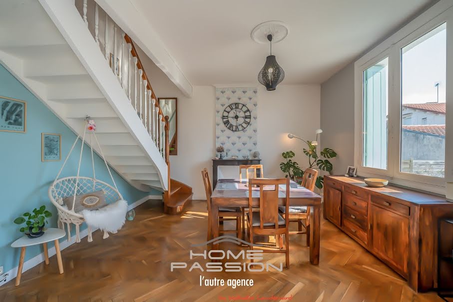 Vente maison 7 pièces 205 m² à Saujon (17600), 485 000 €