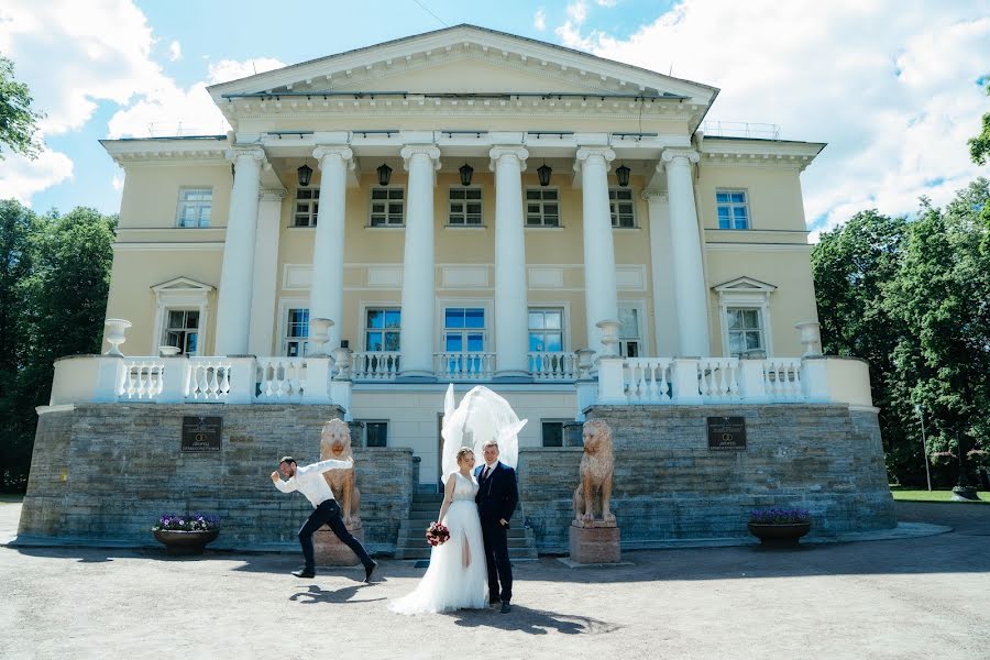 Svadobný fotograf Aleksandr Rayskiy (sanderrays). Fotografia publikovaná 25. januára 2021