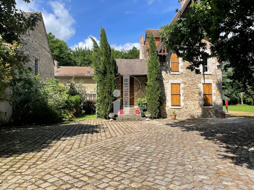 Vente maison 13 pièces 450 m² à Blandy (77115), 1 050 000 €