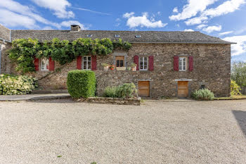 maison à La Salvetat-Peyralès (12)