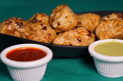 Paneer Afghani Momos