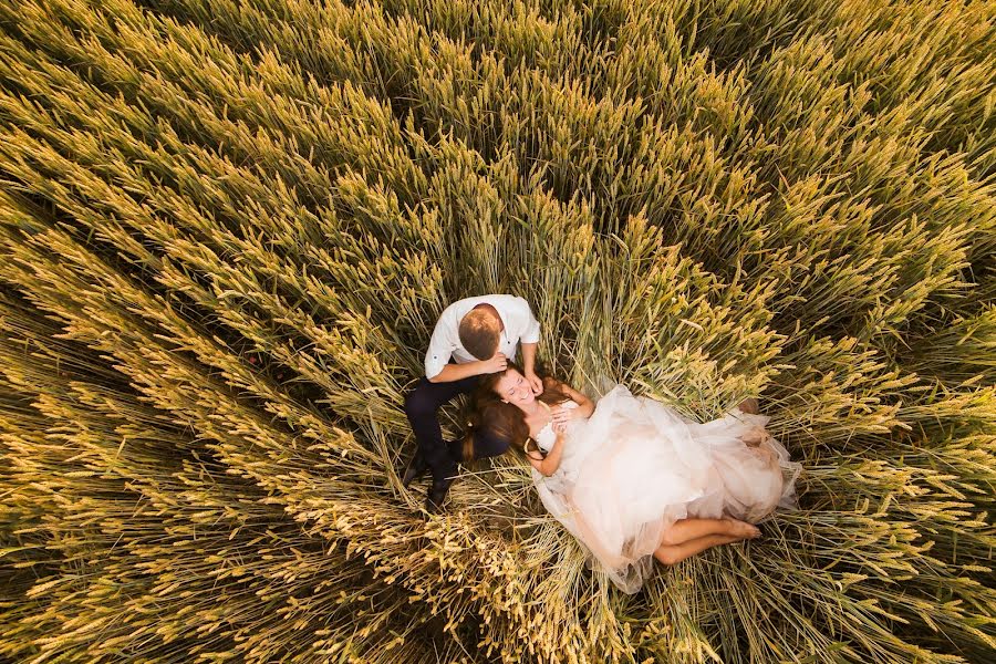 Fotógrafo de casamento Petr Molla (mollap). Foto de 10 de setembro 2016