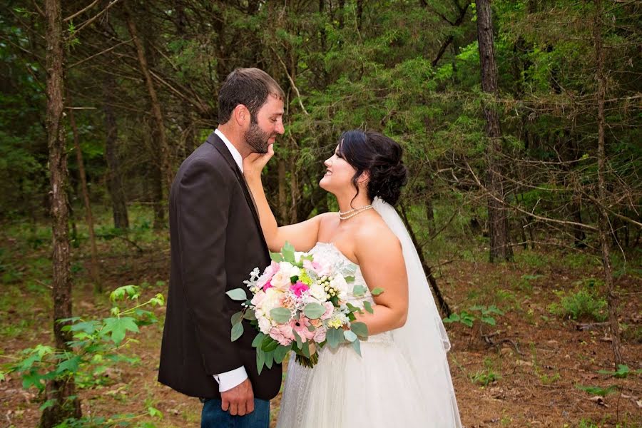 Fotografo di matrimoni Leigh Ann Lopez (leighannlopez). Foto del 12 dicembre 2019