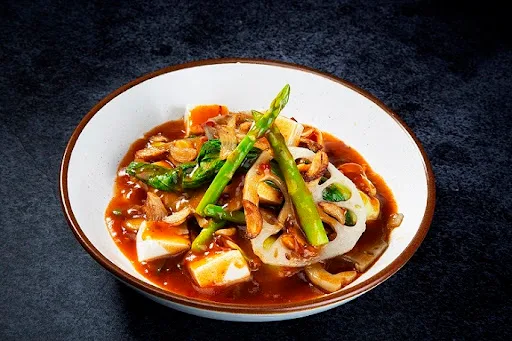 Lotus Steam Asparagus Tofu And Pakchoy In Roasted Garlic(Ak)