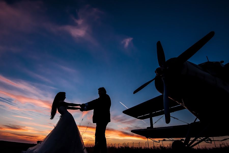 Fotografo di matrimoni Alin Panaite (panaite). Foto del 9 marzo 2017