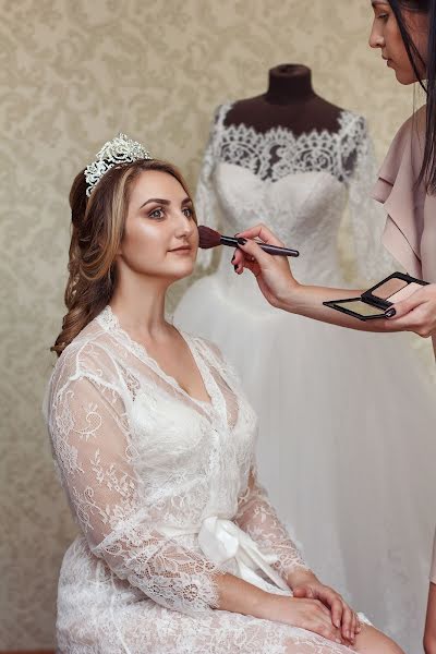 Fotografo di matrimoni Artem Kotelnikov (kotelnikov). Foto del 4 ottobre 2017