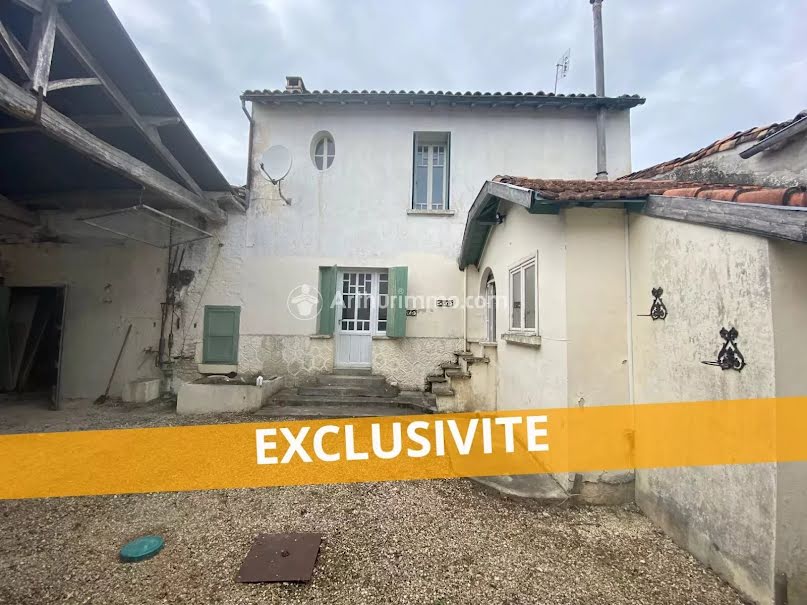 Vente maison 5 pièces 85 m² à Les Touches-de-Périgny (17160), 81 000 €