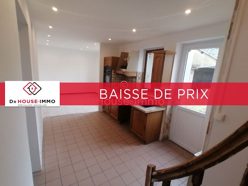 Vente maison 5 pièces 92.85 m² à Les Ormes (86220), 116 000 €