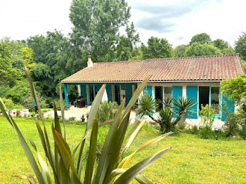 maison à Bussac-sur-Charente (17)