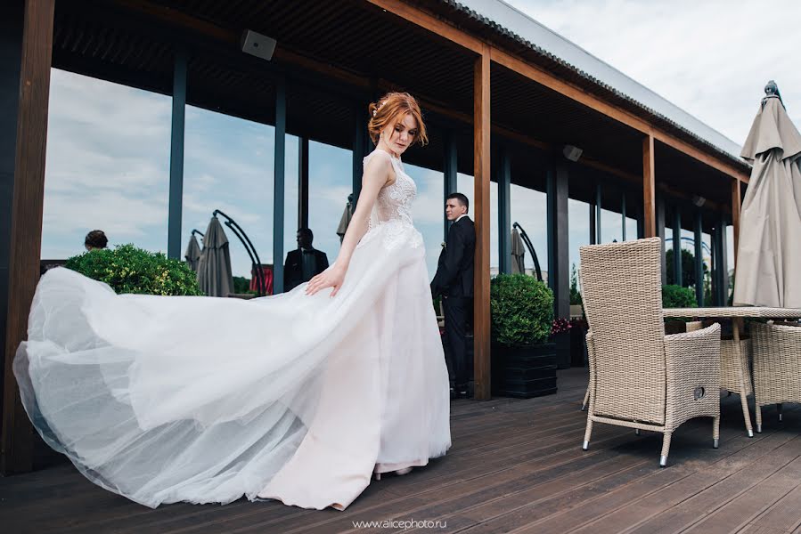 Wedding photographer Alisa Polyakova (alicepolyakova). Photo of 24 October 2017