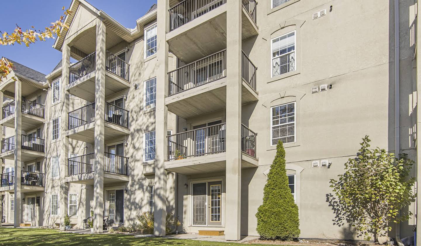 Apartment with terrace Burlington