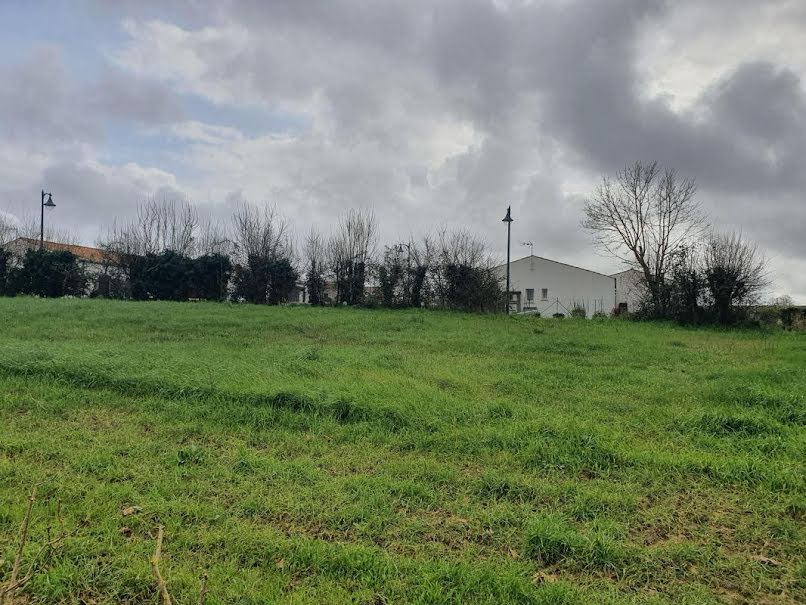 Vente terrain  400 m² à Courçon (17170), 49 500 €