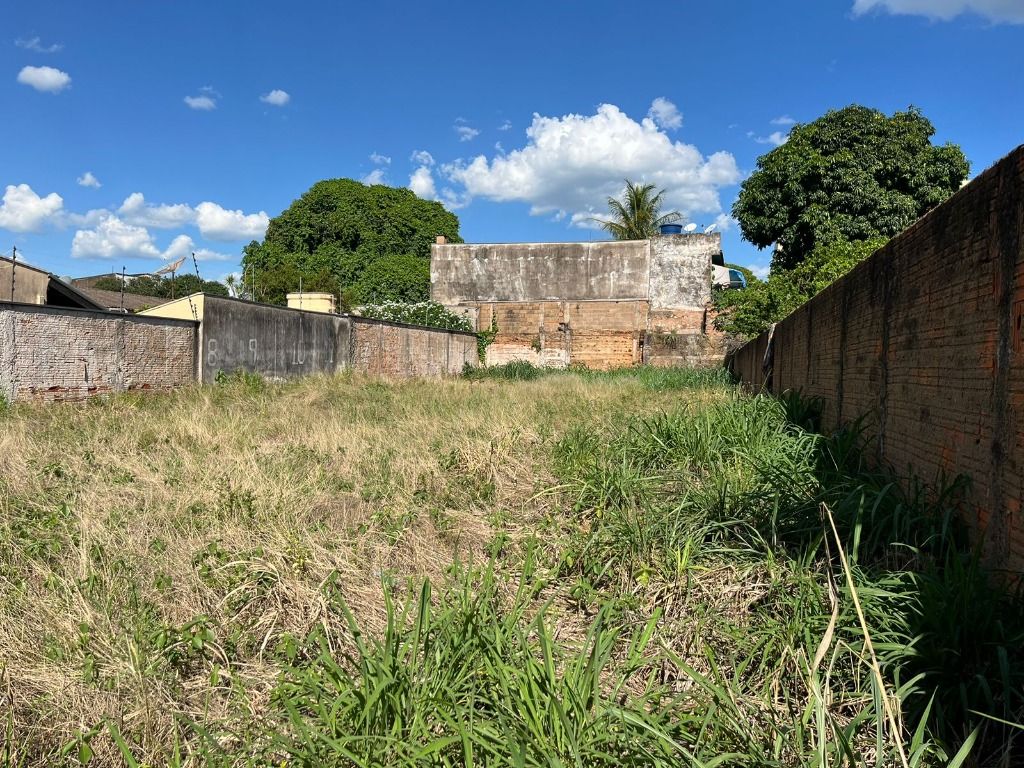 Terreno à venda, 540 m² por R$ 560.000,00 - Nossa Senhora da Abadia - Uberaba/MG