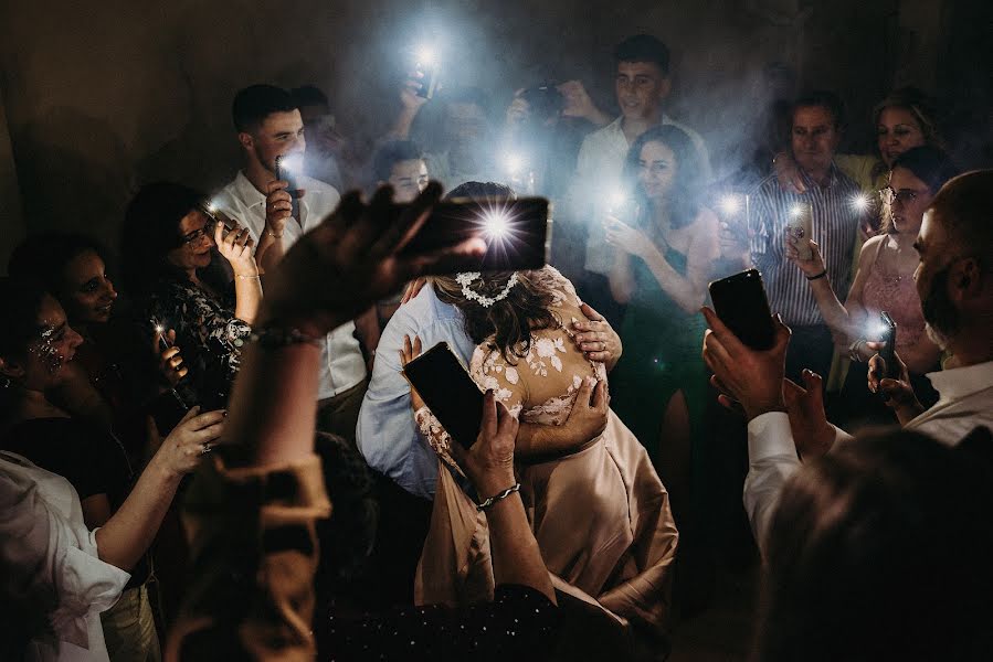 Fotógrafo de casamento Flávio Toneiro (flaviotoneiro). Foto de 7 de agosto 2022