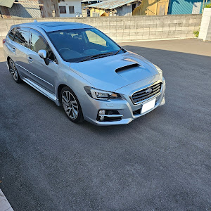 レヴォーグ VM4