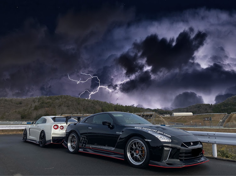 NISSAN GT-Rのまあさんが投稿したカスタム事例の投稿画像1枚目