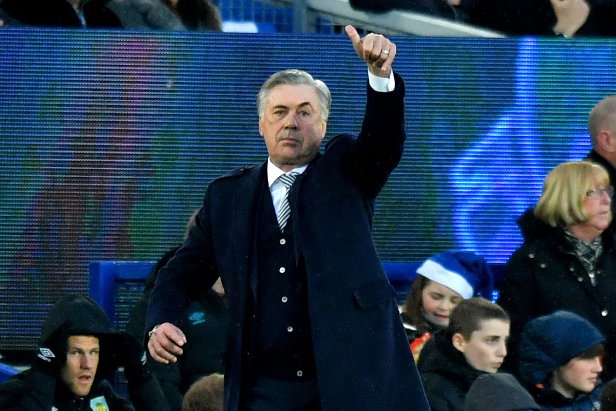 Carlo Ancelotti rend hommage à Zinedine Zidane 