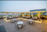 5ive The Skybar By Radisson photo 1