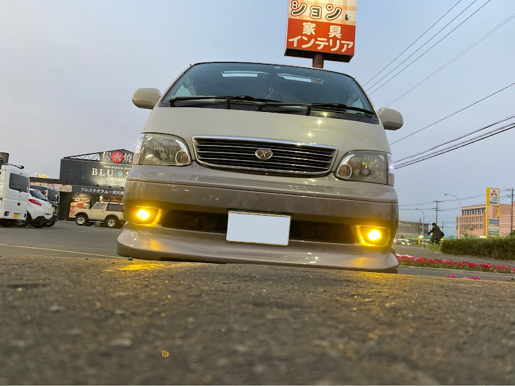 ハイエースワゴンのSSIさんが投稿したカスタム事例の投稿画像2枚目