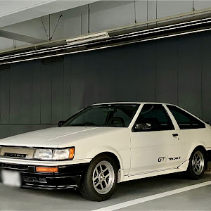 カローラレビン AE86