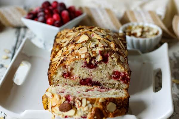 Almond-Cranberry Quick Bread_image