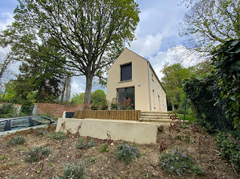 maison à Montfort-l'Amaury (78)