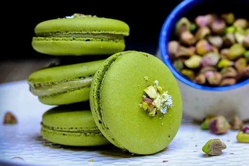 Pistachio Macaron