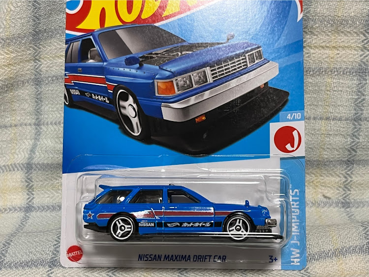 Makotin200さんが投稿したミニカーコレクション・HotWHeeLs・毎月第1土曜日はHotWHeeLsの日・赤い車シリーズに関するカスタム事例の投稿画像2枚目