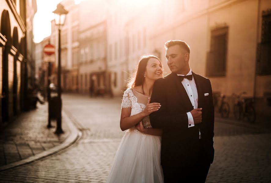 結婚式の写真家Fabian Stępień (fabex)。2018 11月29日の写真