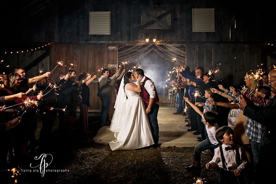 Fotógrafo de bodas Angi Neal Gibbons (anginealgibbon). Foto del 30 de diciembre 2019