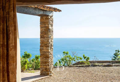 Villa with pool and terrace 3