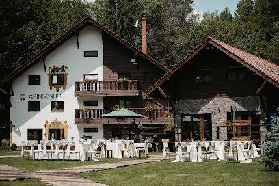 Pulmafotograaf Caragin Mircea (westmedia). Foto tehtud 28 juuli 2019