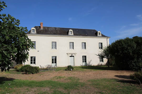 Maison avec jardin