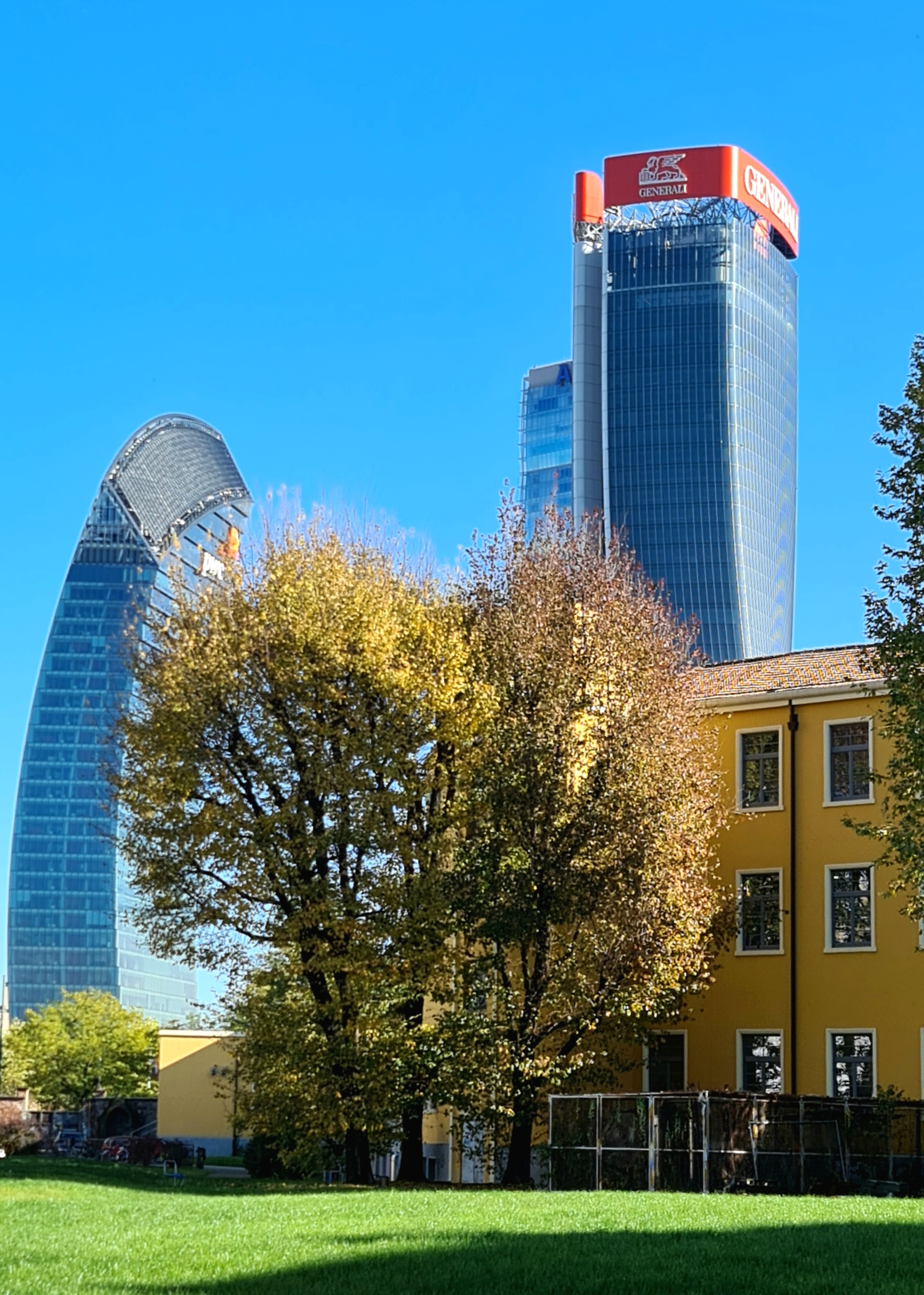 Milano city di Giuseppe Nicosia © Paullum