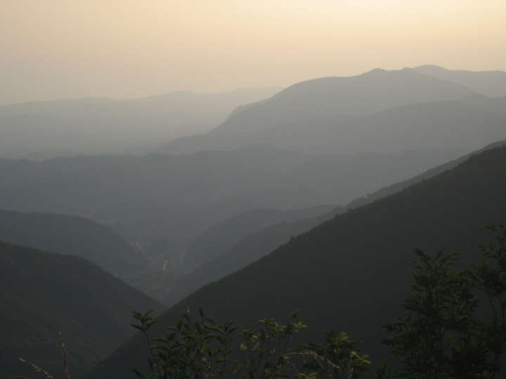 Fuga di monti al tramonto di iaia