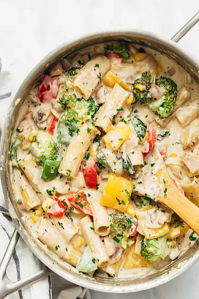 Veggie Pasta White Sauce