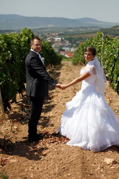 Wedding photographer Ferenc Krusóczki (krusoczki). Photo of 3 March 2019