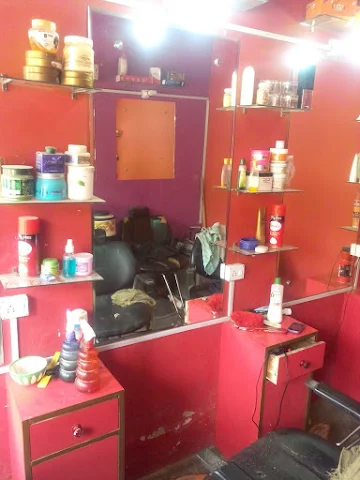 Dhoom The Men's Salon photo 